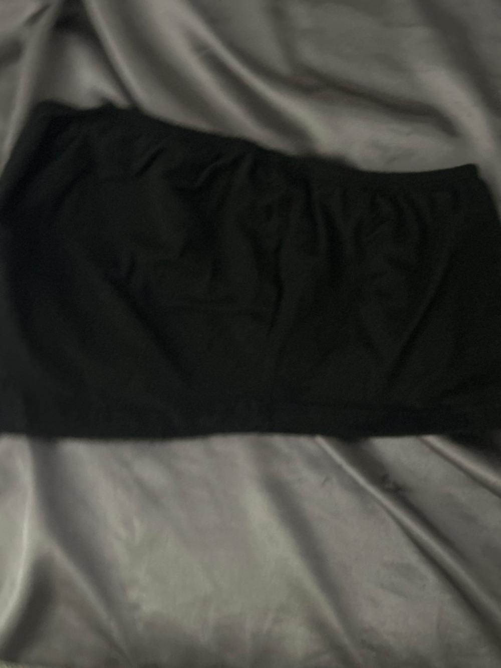 SHEIN Black Strapless Crop Top